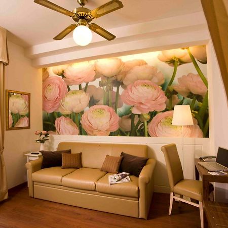 Hotel Apollo Ріміні Екстер'єр фото