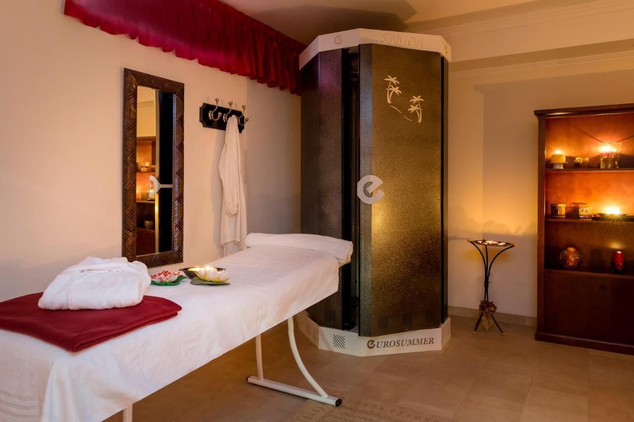 Hotel Apollo Ріміні Екстер'єр фото