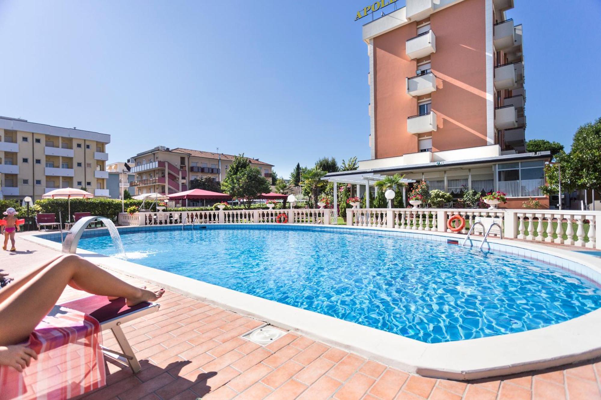 Hotel Apollo Ріміні Екстер'єр фото