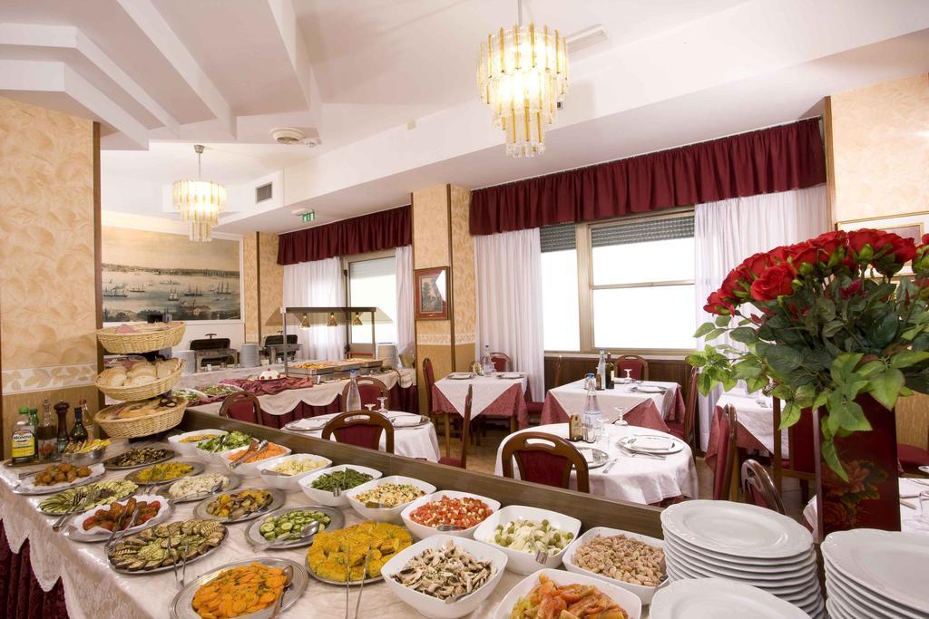 Hotel Apollo Ріміні Екстер'єр фото